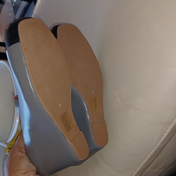 JEFFREY CAMPBELL This Way Wedge T-strap Shoe, new, 8, Anthropologie - Picture 4 of 7